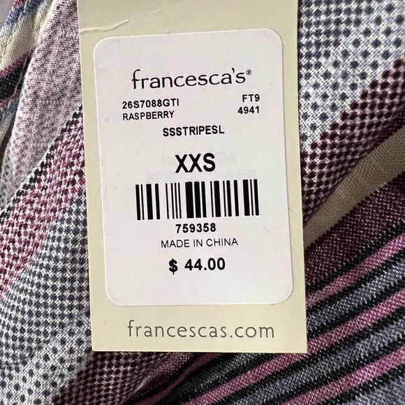 Francesca’s Trixxi NWT Women’s Size XXSmall Stripe Romper MSRP $48 - Picture 4 of 8